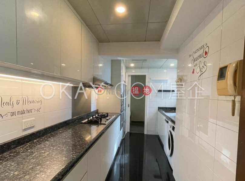 Property Search Hong Kong | OneDay | Residential, Sales Listings Rare 3 bedroom in Kowloon Station | For Sale