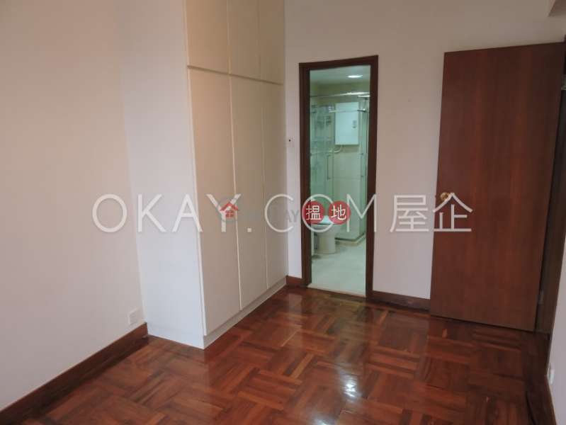 Stylish 3 bedroom in Mid-levels West | For Sale | Vantage Park 慧豪閣 Sales Listings