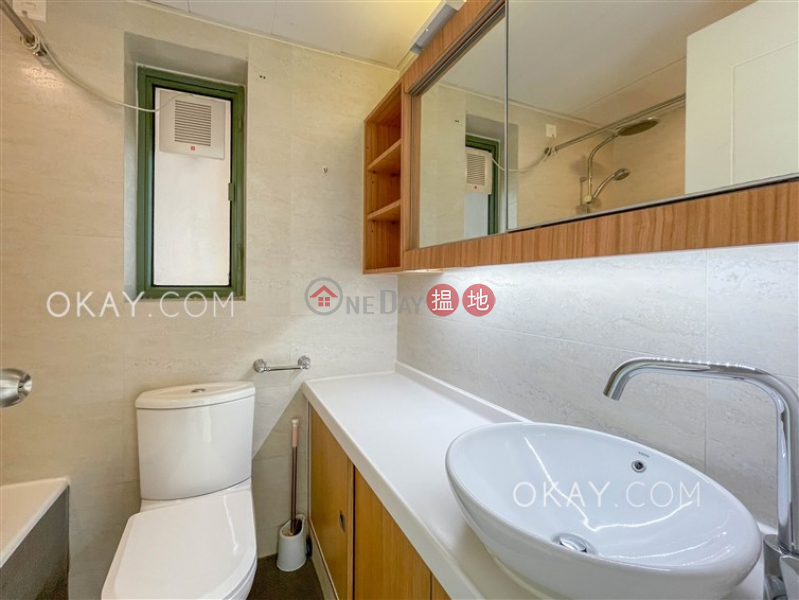 Gorgeous 3 bedroom in Olympic Station | Rental, 11 Hoi Fai Road | Yau Tsim Mong Hong Kong | Rental | HK$ 33,800/ month