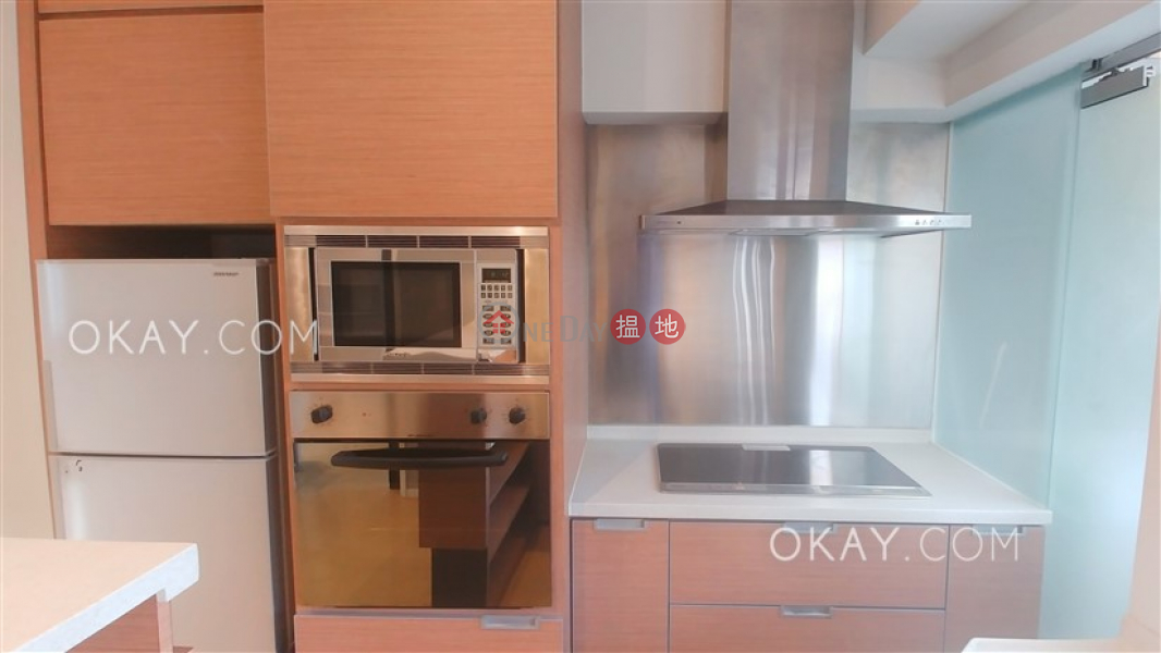 HK$ 8.5M | Wai Cheong Building, Wan Chai District | Generous 2 bedroom on high floor | For Sale