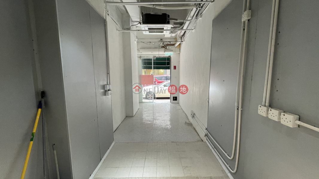 Property Search Hong Kong | OneDay | Retail, Rental Listings | F&B Unit for rent in affluent street of Causeway Bay