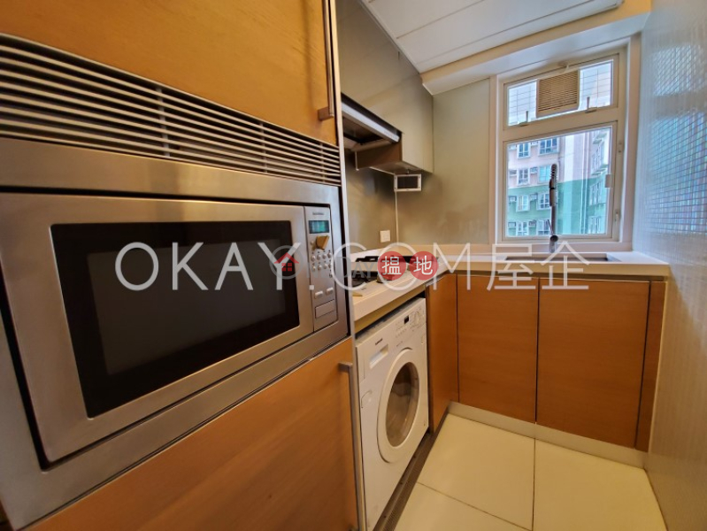 Charming 2 bedroom on high floor with balcony | For Sale | Centrestage 聚賢居 Sales Listings