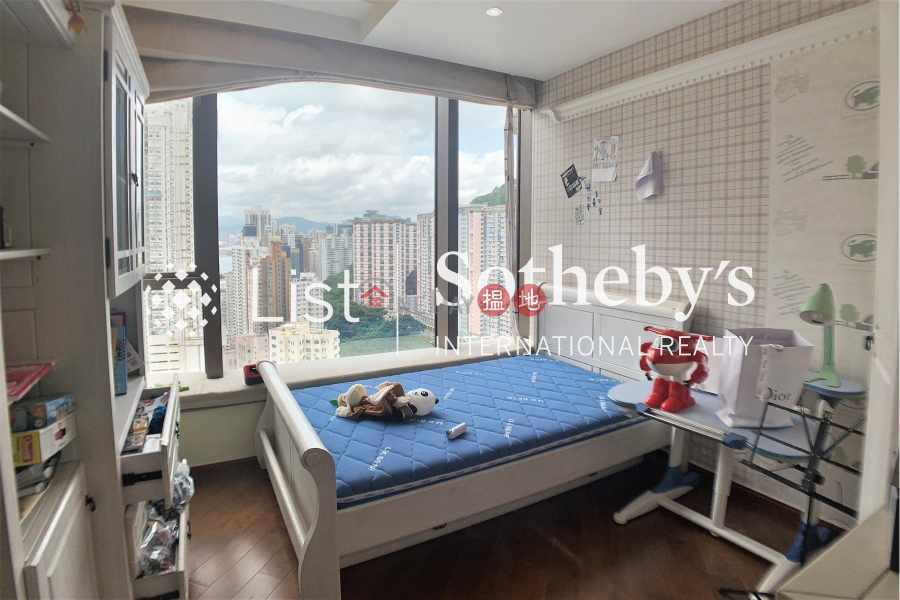 Property for Sale at The Signature with 3 Bedrooms | The Signature 春暉8號 Sales Listings