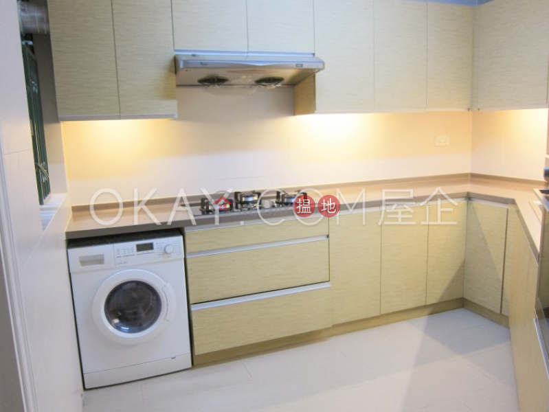 Gorgeous 3 bedroom in Mid-levels West | Rental 70 Robinson Road | Western District | Hong Kong | Rental HK$ 46,000/ month