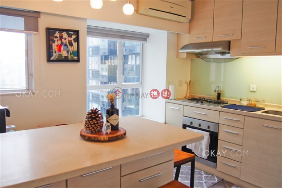 Unique 1 bedroom on high floor | For Sale, 55 Aberdeen Street | Central District Hong Kong | Sales HK$ 9.5M