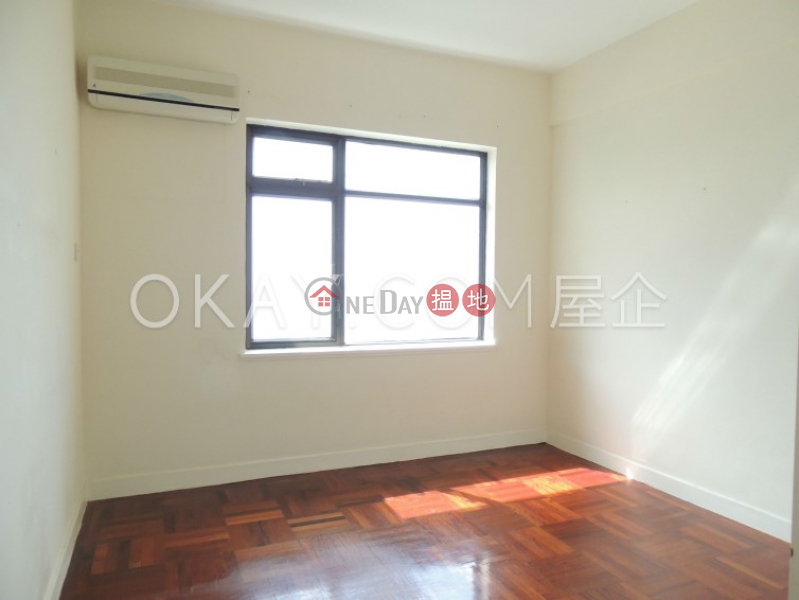 HK$ 91,000/ month, Repulse Bay Apartments | Southern District | Efficient 3 bedroom with balcony & parking | Rental
