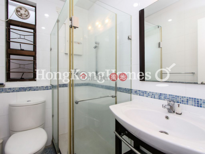 Property Search Hong Kong | OneDay | Residential, Rental Listings | 2 Bedroom Unit for Rent at CHI FU FA YUEN-YAR CHEE VILLAS - BLOCK L3