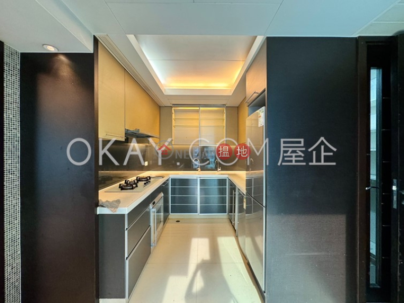 HK$ 39.8M No.11 Macdonnell Road Central District | Rare 3 bedroom with balcony | For Sale