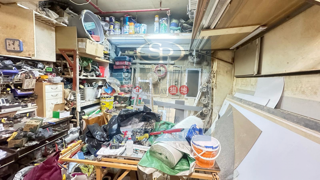 HK$ 2.4M, Man Lee Industrial Building, Kwai Tsing District | Kwai Chung Man Lee: Original size unit, vacant possession for sale