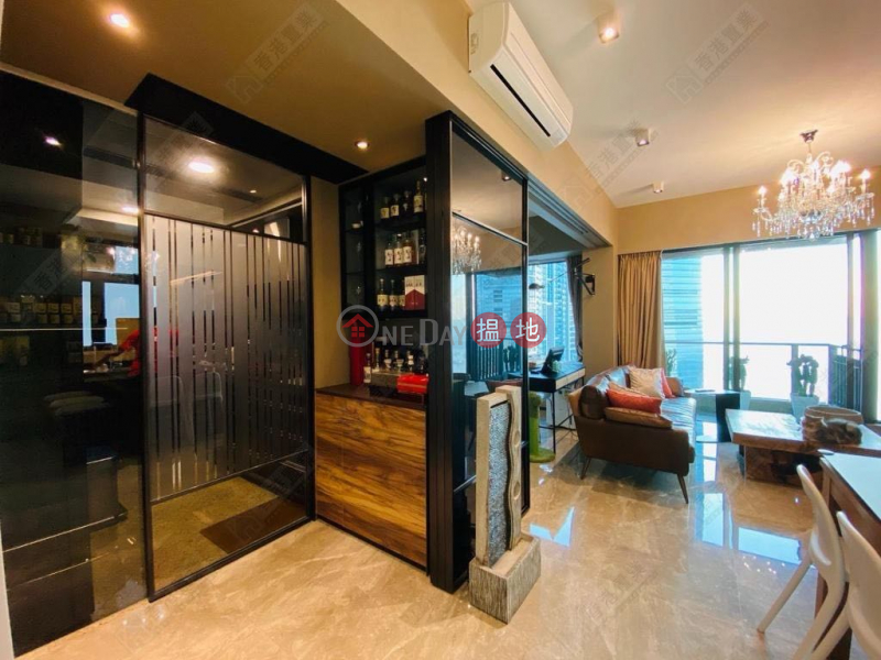Four bedrooms, one apartment, multi-purpose in THE ARCH 1 Austin Road West | Yau Tsim Mong | Hong Kong, Sales HK$ 58M