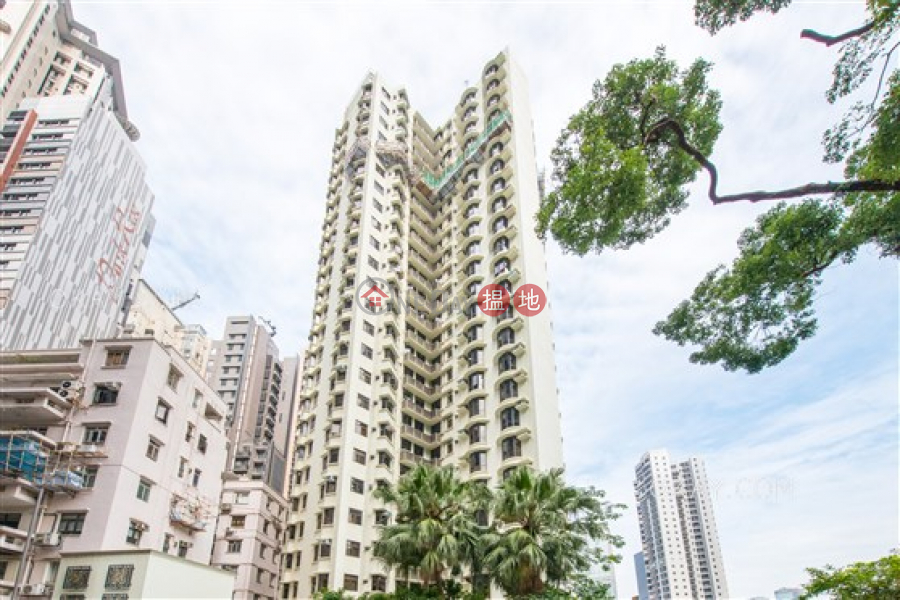 HK$ 68,000/ month | Park Mansions, Central District | Efficient 4 bedroom with parking | Rental