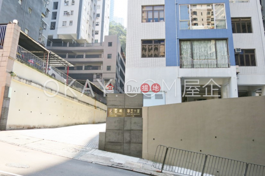 Nicely kept 3 bedroom with parking | Rental | Wah Chi Mansion 華芝大廈 Rental Listings