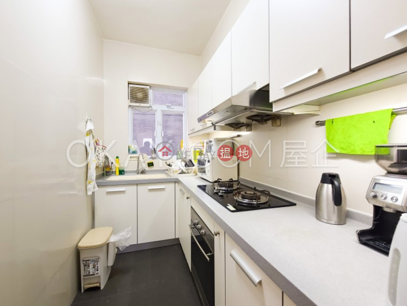 HK$ 33,980/ month Wyndham Mansion | Central District Lovely 2 bedroom in Central | Rental