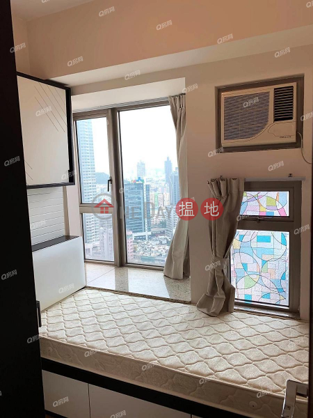 Tower 5 Harbour Green | 2 bedroom Mid Floor Flat for Rent, 8 Hoi Fai Road | Yau Tsim Mong, Hong Kong, Rental HK$ 20,000/ month