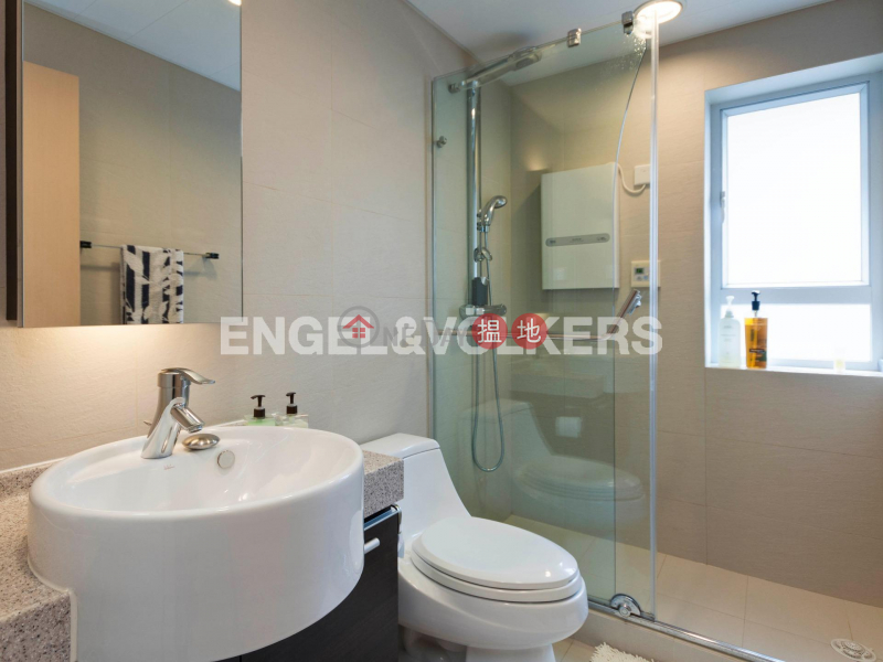 3 Bedroom Family Flat for Sale in Mid-Levels East, 12 Bowen Road | Eastern District Hong Kong Sales, HK$ 61.8M