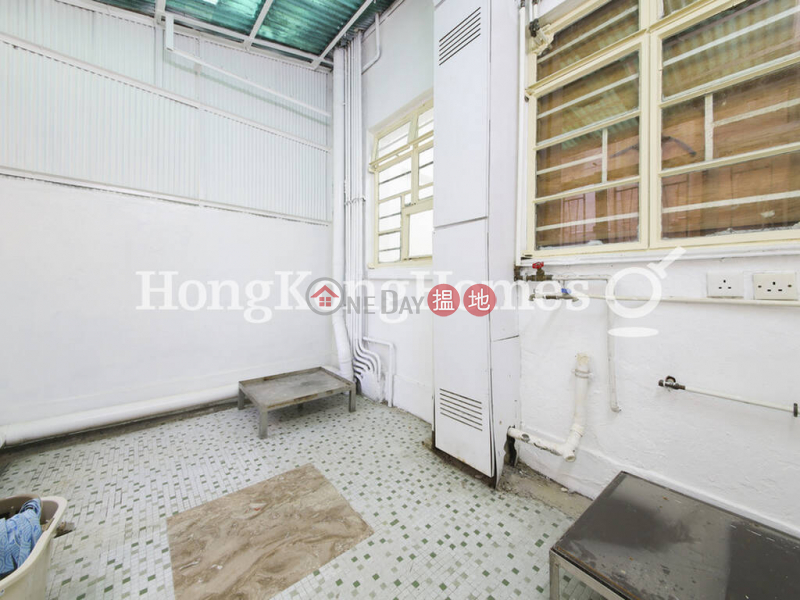 2 Bedroom Unit for Rent at Emerald Court, Emerald Court 翡翠樓 Rental Listings | Western District (Proway-LID57692R)