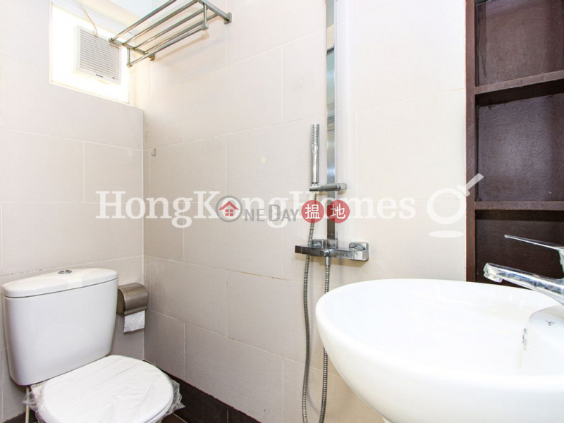 HK$ 28,000/ month Winway Court | Wan Chai District 3 Bedroom Family Unit for Rent at Winway Court