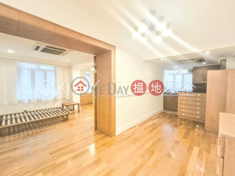 Rare 2 bedroom in Happy Valley | Rental, Broadview Mansion 雅景大廈 | Wan Chai District (OKAY-R66676)_0