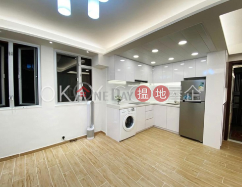 Generous 3 bedroom in Western District | For Sale | Brilliant Court 明珠閣 _0