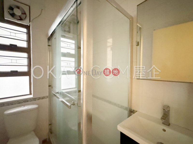 HK$ 2,500萬|百輝大廈-中區3房2廁,實用率高,露台百輝大廈出售單位