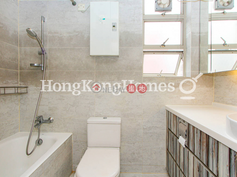 Property Search Hong Kong | OneDay | Residential | Rental Listings, 3 Bedroom Family Unit for Rent at Exchange Square Block 3
