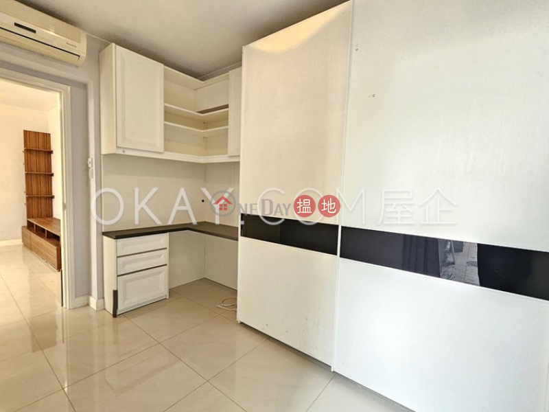 HK$ 13.5M, Panorama Gardens, Western District Nicely kept 2 bedroom with terrace | For Sale