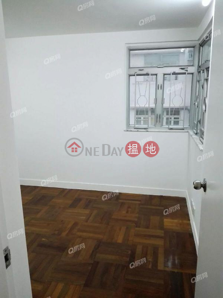 Property Search Hong Kong | OneDay | Residential, Rental Listings, Friendship Court | 2 bedroom Low Floor Flat for Rent