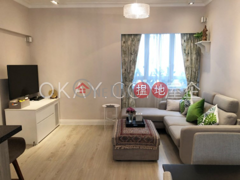 Luxurious 2 bedroom in Mid-levels West | For Sale | Floral Tower 福熙苑 _0