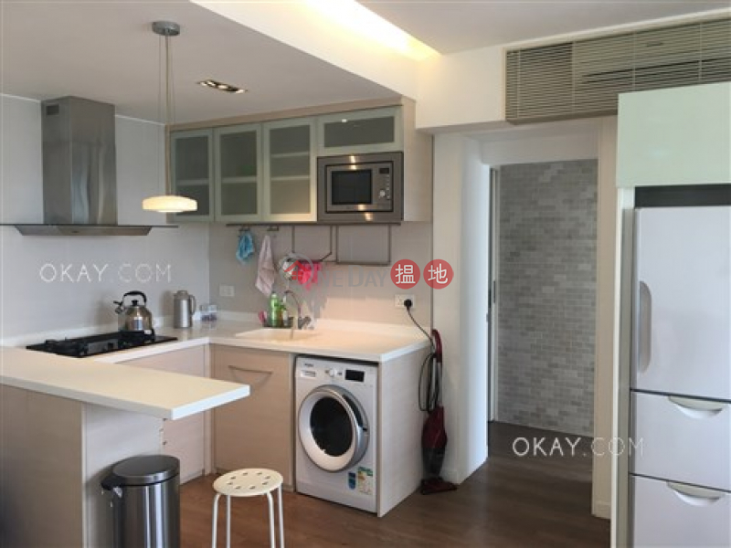 Rare 1 bedroom with balcony | For Sale, Block B Triumph Court 凱旋大廈 B座 Sales Listings | Eastern District (OKAY-S294301)