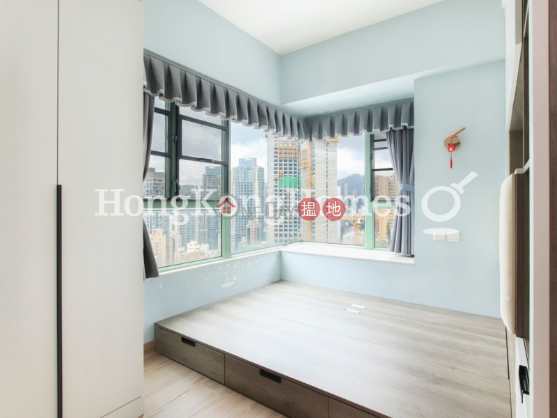 HK$ 16.8M | Royal Court, Wan Chai District | 3 Bedroom Family Unit at Royal Court | For Sale