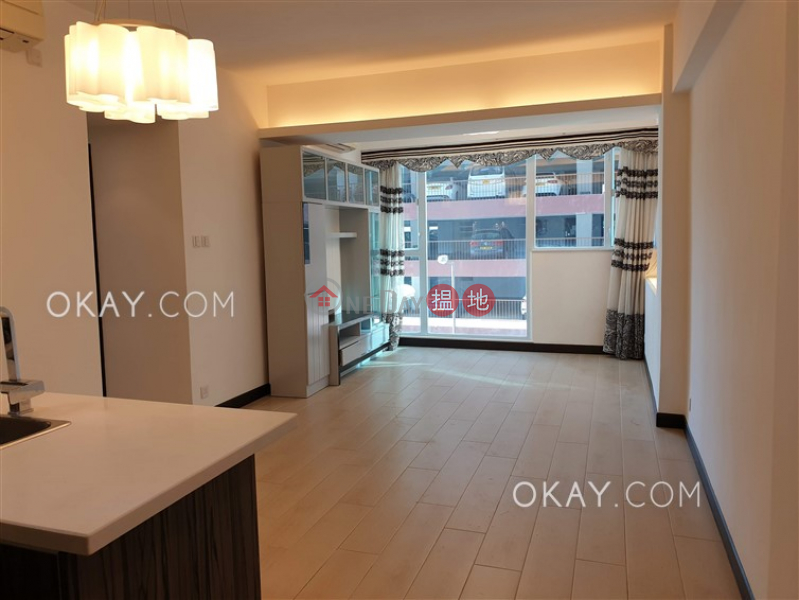 Cozy 3 bedroom in Causeway Bay | Rental, Hoi Kok Mansion 海閣洋樓 Rental Listings | Wan Chai District (OKAY-R217207)