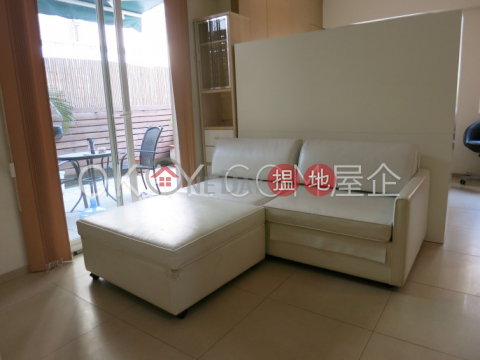 Intimate studio with terrace | For Sale, Fung Shing Building 豐盛大廈 | Western District (OKAY-S67476)_0