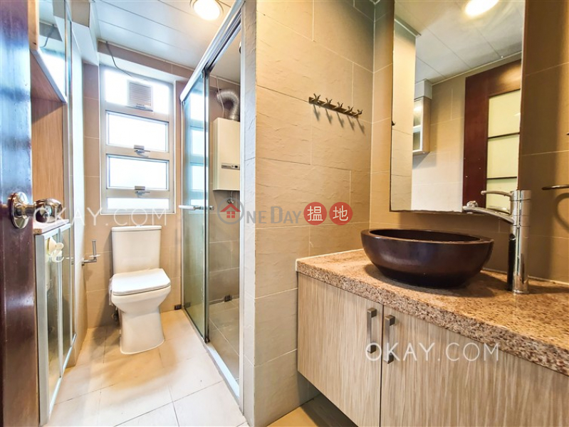 Property Search Hong Kong | OneDay | Residential, Rental Listings | Cozy 3 bedroom on high floor with parking | Rental