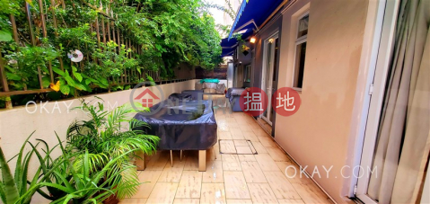 Luxurious 3 bedroom with terrace & parking | Rental | CNT Bisney 美琳園 _0