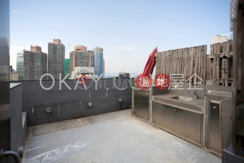 Stylish penthouse with harbour views & rooftop | For Sale | Lascar Court 麗雅苑 _0