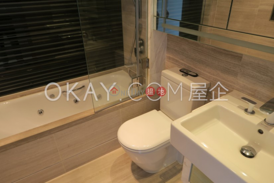 HK$ 53,000/ 月壹環-灣仔區|3房2廁,露台壹環出租單位