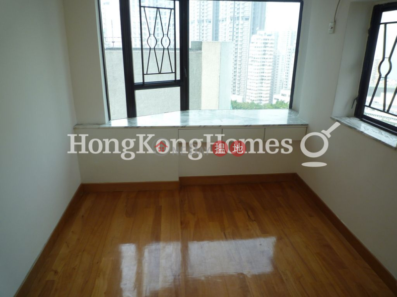 Property Search Hong Kong | OneDay | Residential Rental Listings | 3 Bedroom Family Unit for Rent at Euston Court