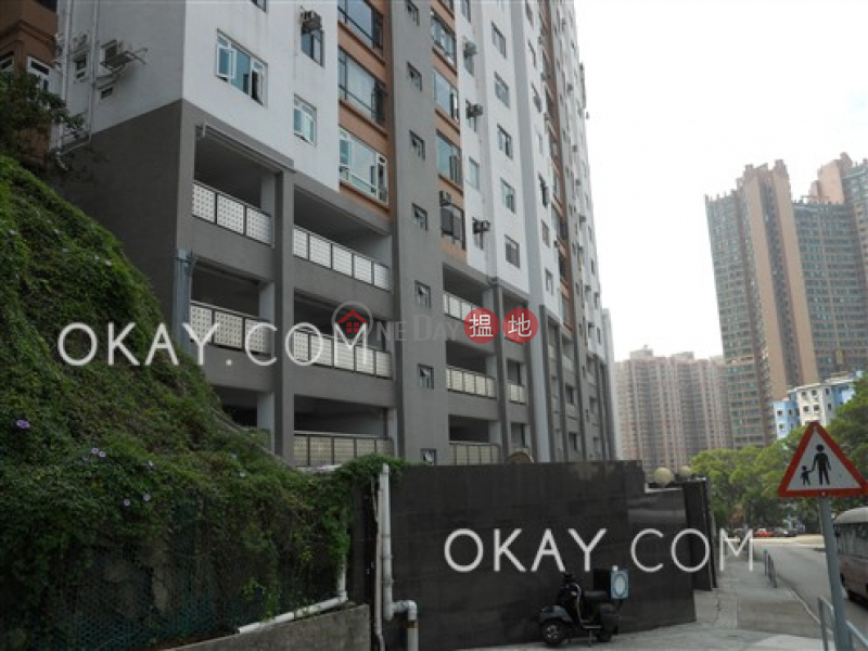 Rare 2 bed on high floor with harbour views & parking | For Sale | Block C1 – C3 Coral Court 珊瑚閣 C1-C3座 Sales Listings