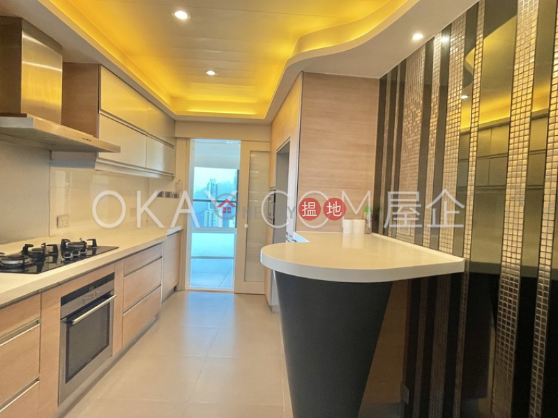 Property Search Hong Kong | OneDay | Residential Sales Listings, Luxurious 3 bedroom on high floor with parking | For Sale