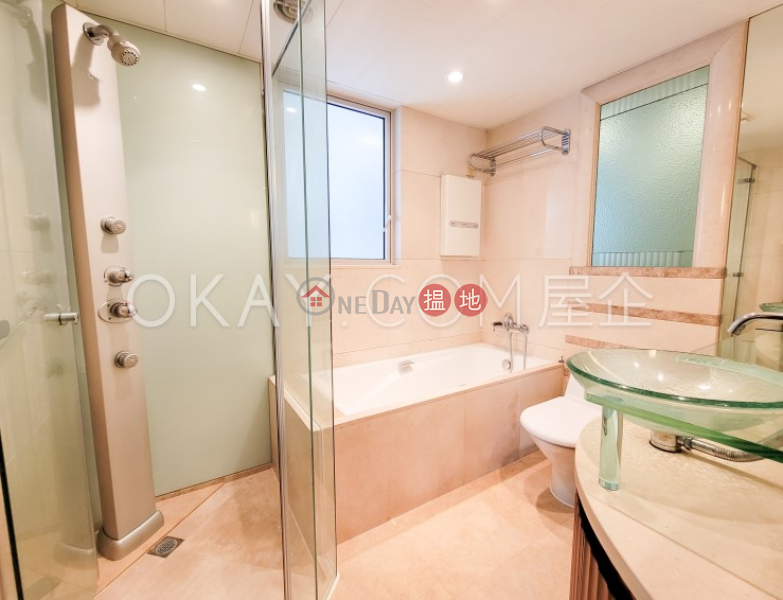 Gorgeous 3 bedroom with balcony | For Sale | 1 Austin Road West | Yau Tsim Mong Hong Kong, Sales HK$ 36M