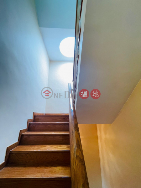 HK$ 2,580萬|樂居2座西貢-SK Seaview Villa + Garage. Close to Town