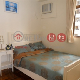 3 Bedroom Family Apartment/Flat for Sale in Central Mid Levels | Roc Ye Court 樂怡閣 _0