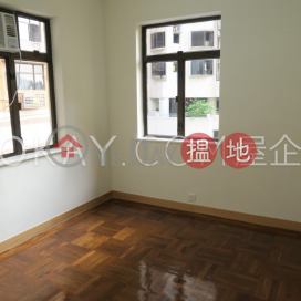 Practical 2 bedroom on high floor with harbour views | Rental | Breezy Mansion 清風大廈 _0