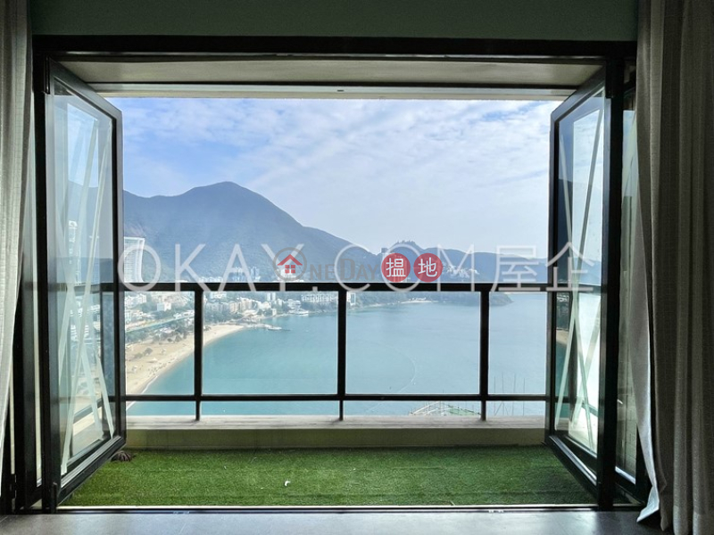 HK$ 220,000/ month | The Beachfront Southern District, Luxurious house with sea views, terrace & balcony | Rental