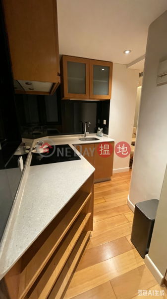 Tim Po Court | Low, Phase2 Unit Residential | Rental Listings | HK$ 32,000/ month