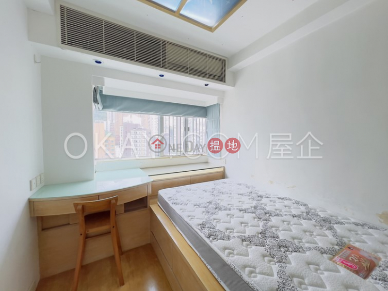 HK$ 42,000/ month Grand Deco Tower | Wan Chai District, Nicely kept 4 bed on high floor with balcony & parking | Rental