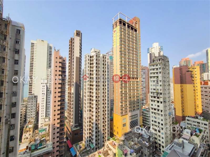 HK$ 41,000/ month | Island Crest Tower 2 | Western District | Popular 3 bedroom with balcony | Rental