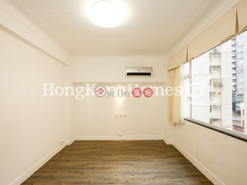 3 Bedroom Family Unit for Rent at 10 Castle Lane | 10 Castle Lane | Western District Hong Kong, Rental | HK$ 25,000/ month