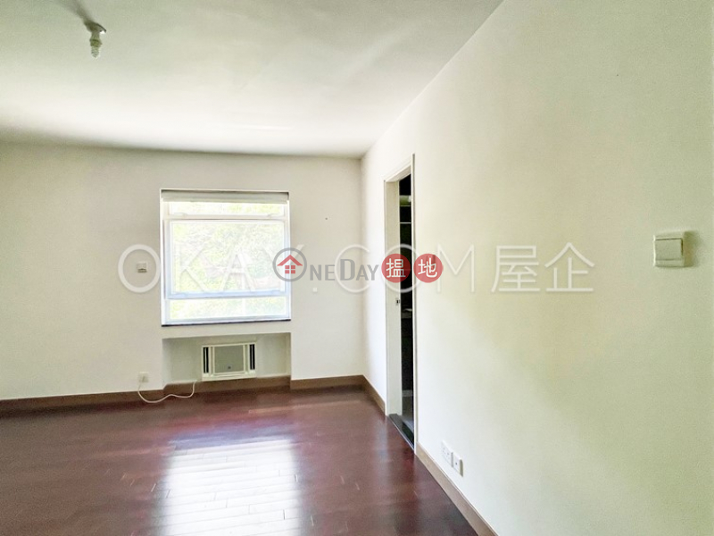 HK$ 68,000/ month Unicorn Gardens Southern District | Efficient 3 bedroom with balcony & parking | Rental