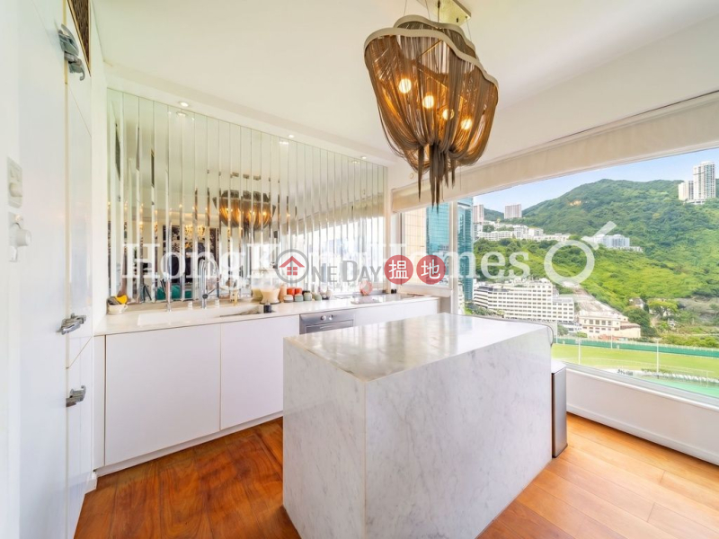 HK$ 22M | Champion Court | Wan Chai District 3 Bedroom Family Unit at Champion Court | For Sale